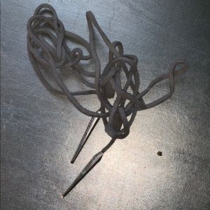 Kendra Scott Pierce Tie Necklace